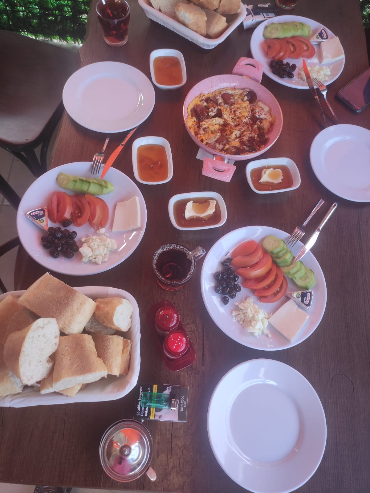 Saray Börek Kahvaltı Cafe